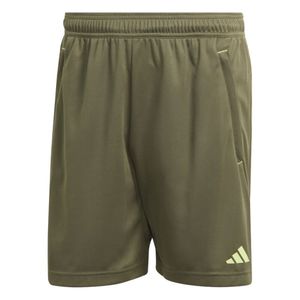 Short verde y train essentials hombre adidas