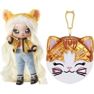 Na! Na! Na! 2-En-1 Muñeca Glam Tabitha Nekota + Bo