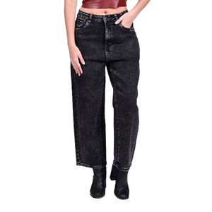 Jeans Recto Fit. Tiro Medio Negro Mujer Tiare