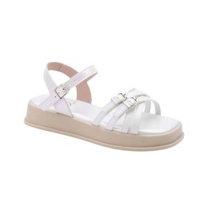 Sandalia Con Tiras Cruzadas Color Blanco Niña Marca Suacia