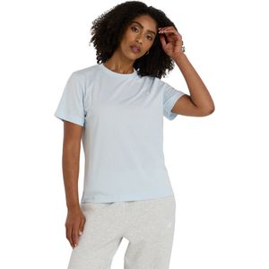 Remera Manga Corta Essentials Jersey Celeste Claro Mujer New Balance