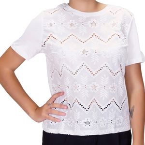 Remera Mc Marfil De Broderi C/ Detalles Tiare Plus