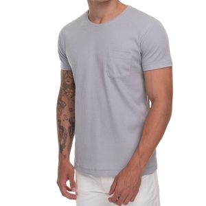 Remera Gris Textura C/ Bolsillo Connection
