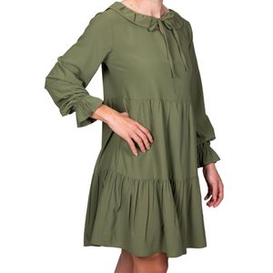 Vestido verde musgo en crepe con voladitos tiare